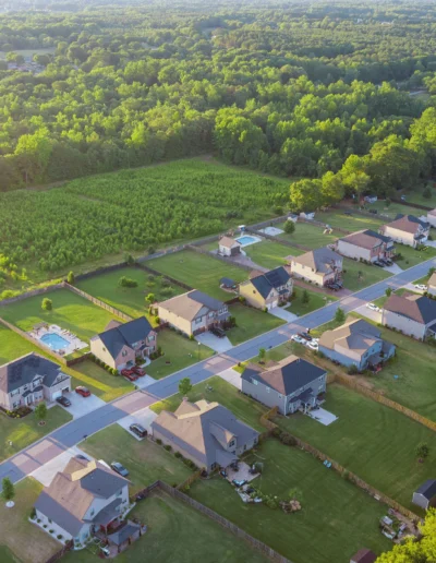 Arial Street Green Lawn Neighborhood